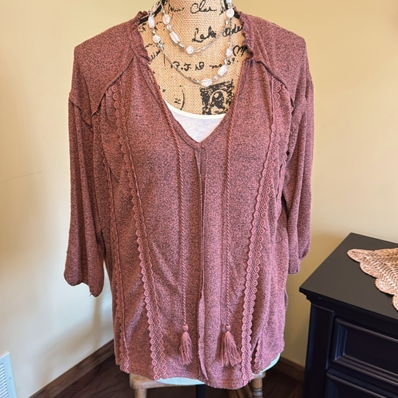 Women’s Miss Me top - Picture 2 of 5